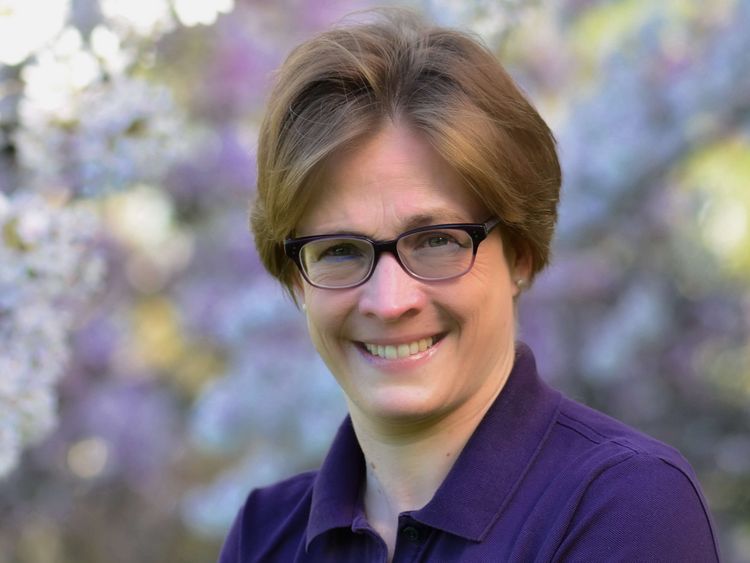 Dr. Simone Klein