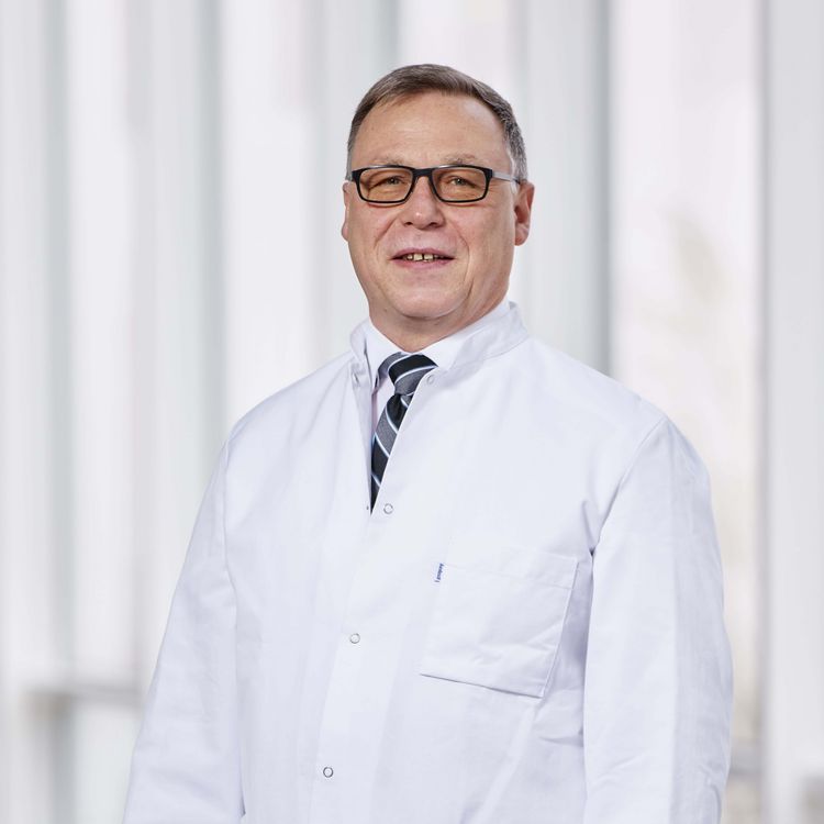 Dr. med. Holger Schröfel