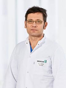 Dr. med. Stefan Möbes