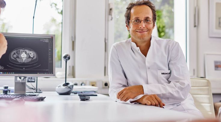 PD Dr. med. Kambis Mashayekhi