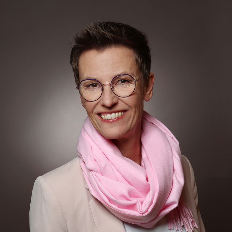 Susanne Harter